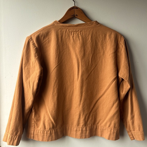 Me & Arrow Crew Neck Pullover Tan Flannel Top, S - Picture 5 of 8